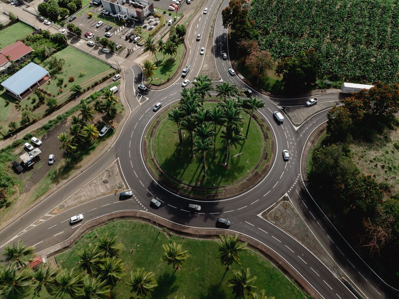Giratoire en travaux vu par drone — photographie Romain Cruse